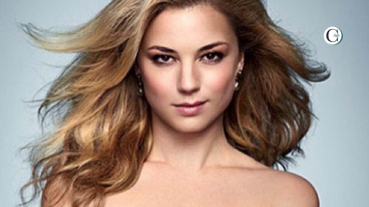 Emily VanCamp copertina