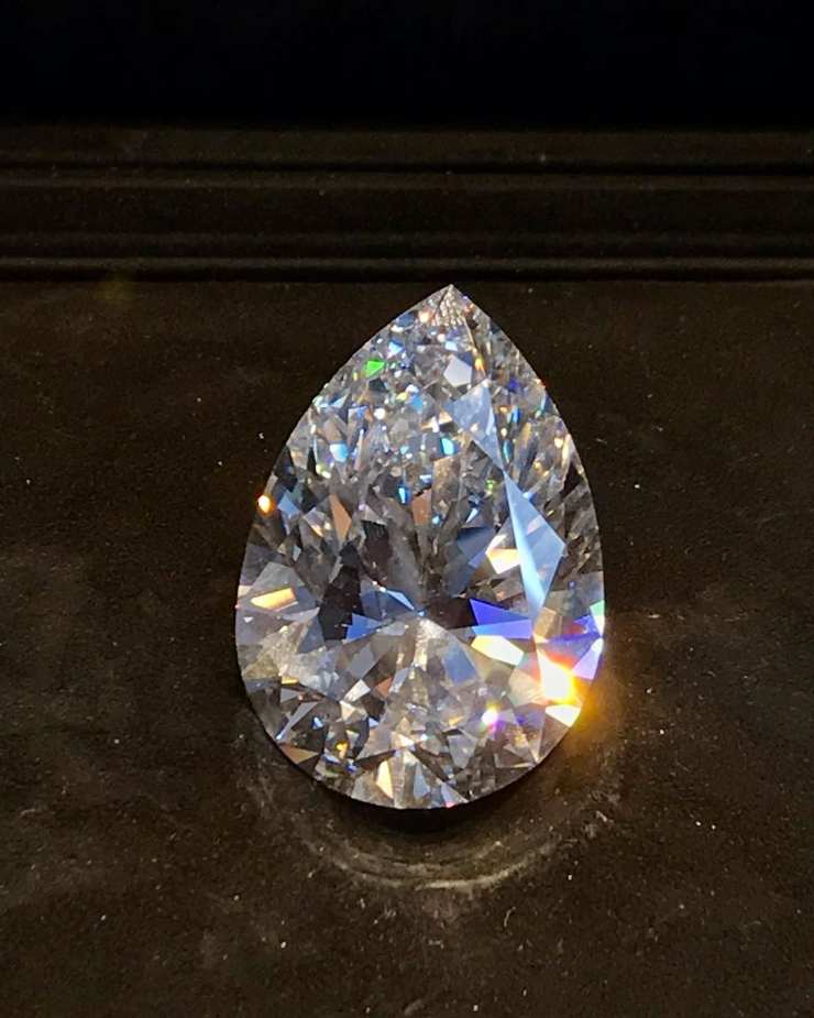 diamante a pera 