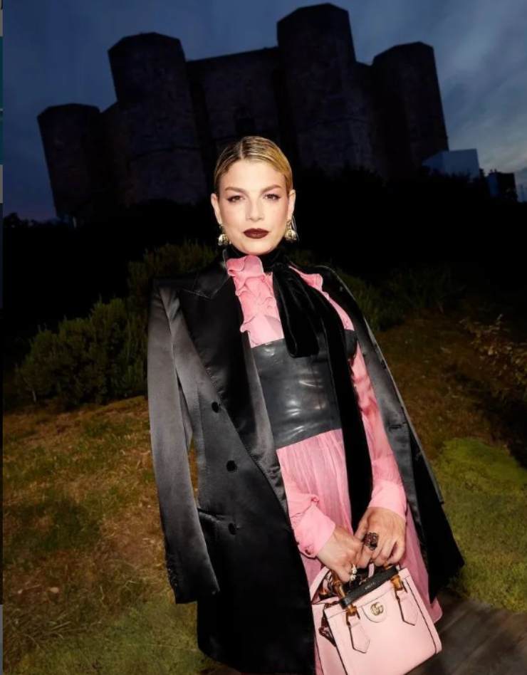 Emma Marrone in rosa 