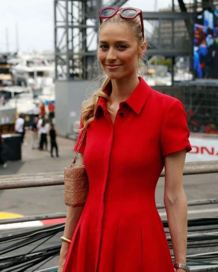 look beatrice borromeo