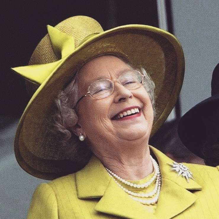 look queen elisabeth