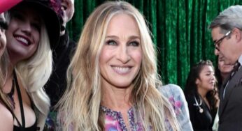 Sarah Jessica Parker incanta tutti con il suo look: come sempre fuori dagli schemi