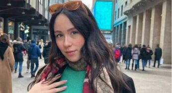 Aurora Ramazzotti sfoggia la tuta in lana premaman ed è subito sold out