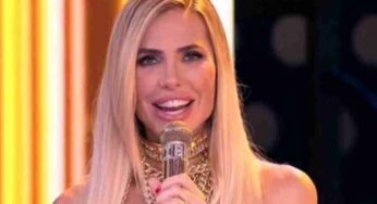 Ilary Blasi si mostra senza filtri: la foto fa il pieno di like