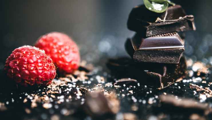 cioccolata e frutti rossi